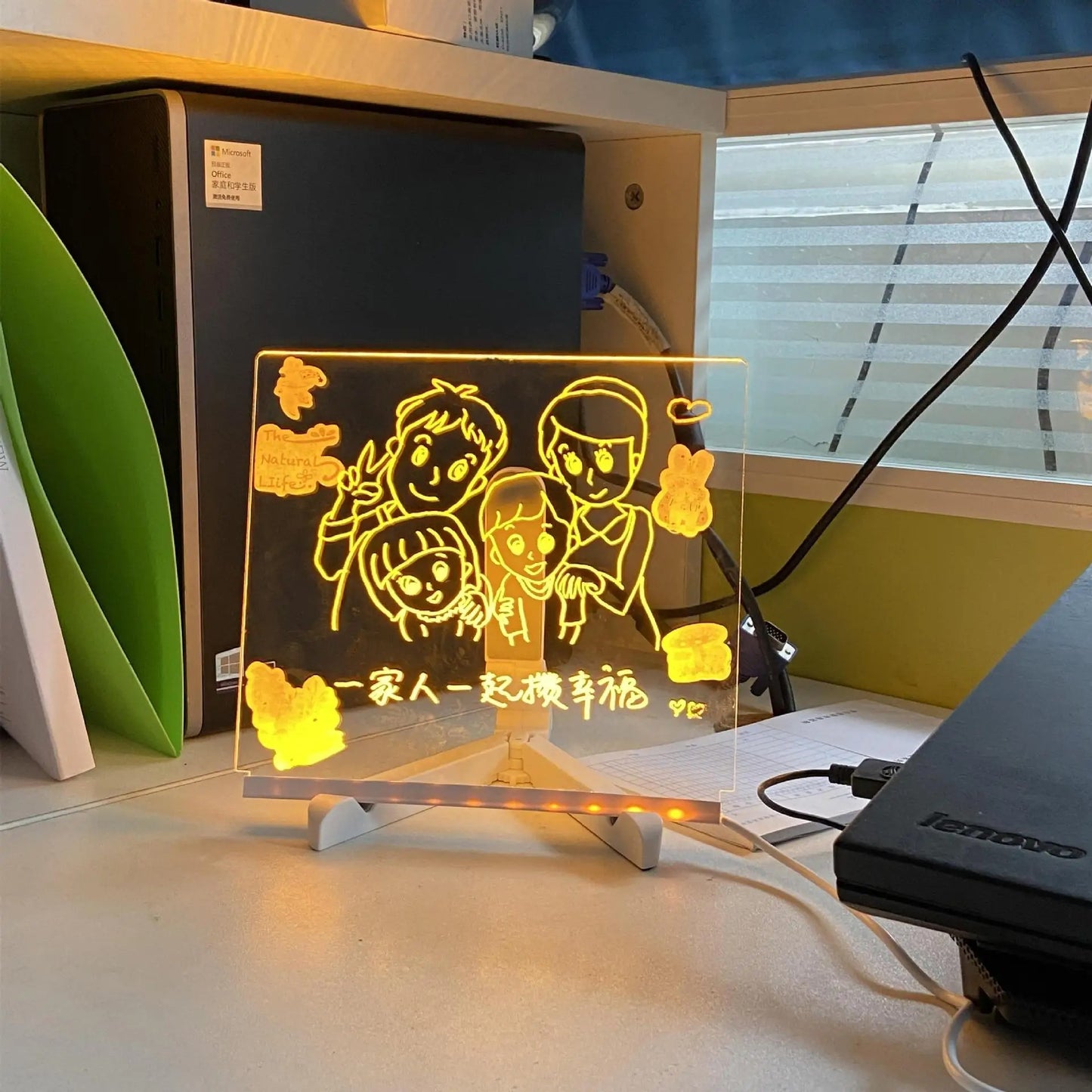 LED-Notiztafel - Nachtlicht mit 7-Farben-Stift (Nachrichtenmarkierungstafel für Büro, Schule, Zuhause)